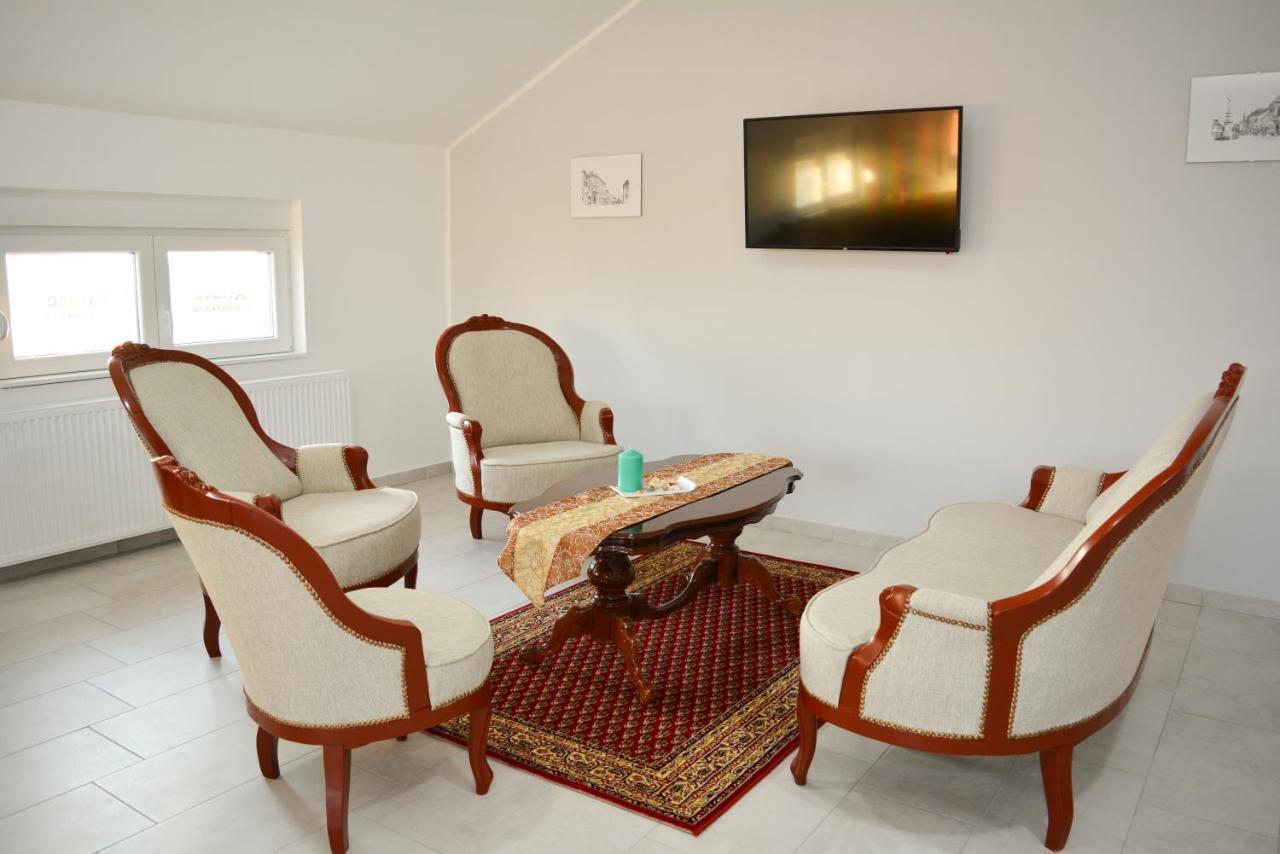 Deltix Apartments Vrsac Luaran gambar