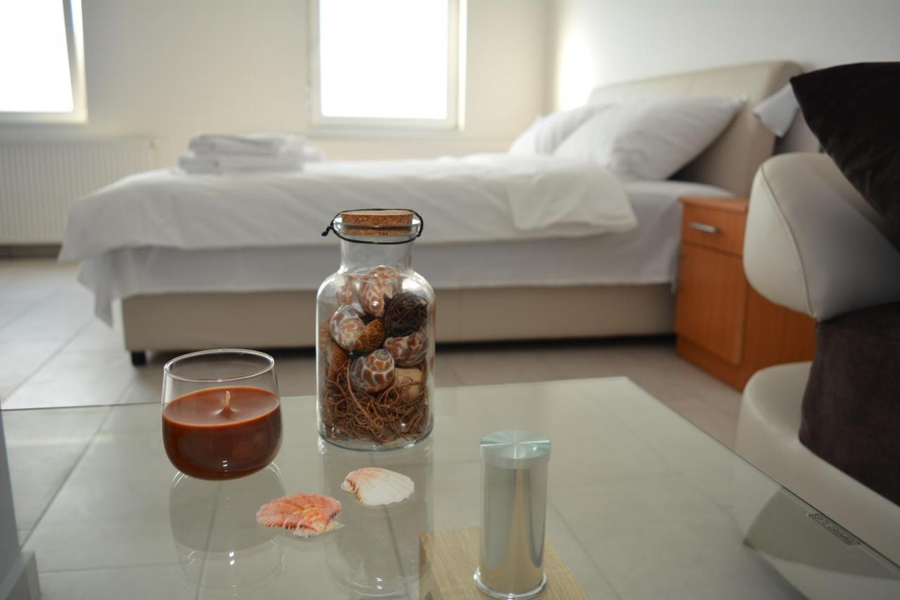 Deltix Apartments Vrsac Luaran gambar
