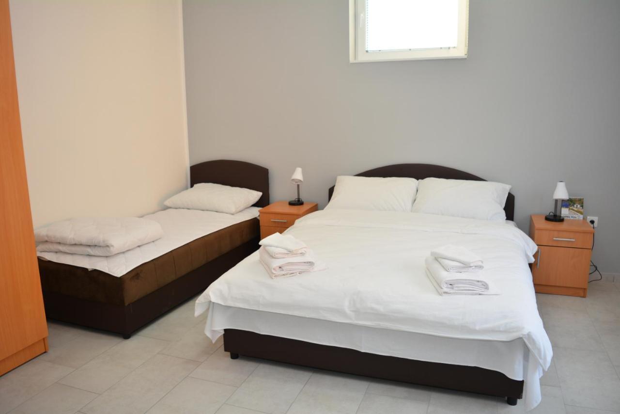 Deltix Apartments Vrsac Luaran gambar