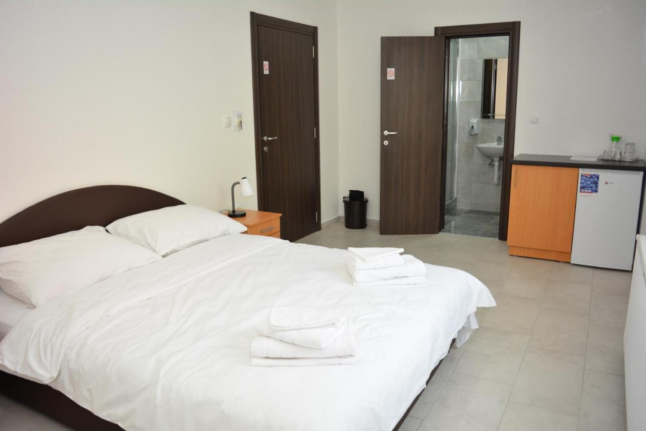 Deltix Apartments Vrsac Luaran gambar