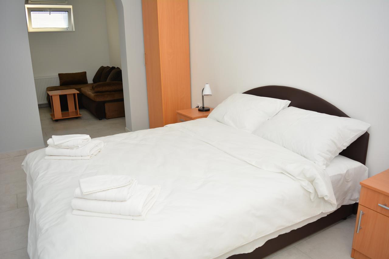 Deltix Apartments Vrsac Luaran gambar