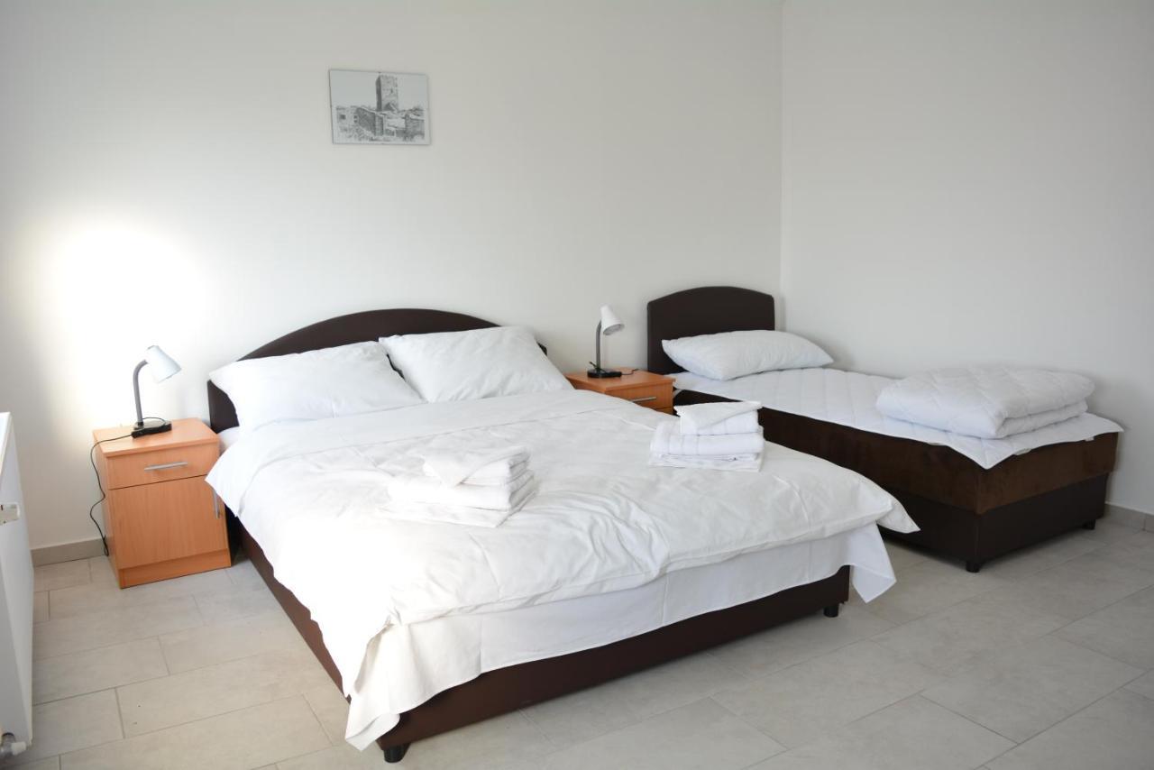 Deltix Apartments Vrsac Luaran gambar
