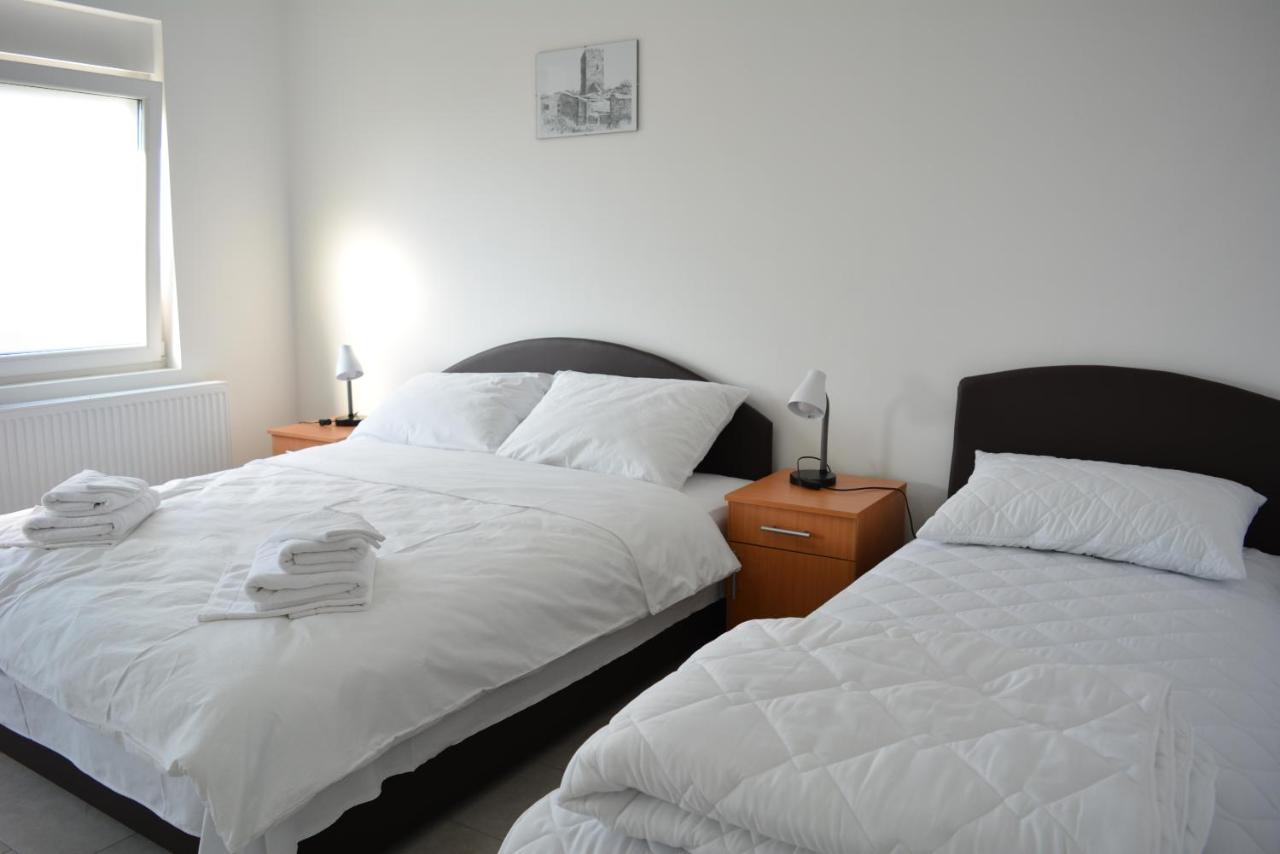 Deltix Apartments Vrsac Luaran gambar